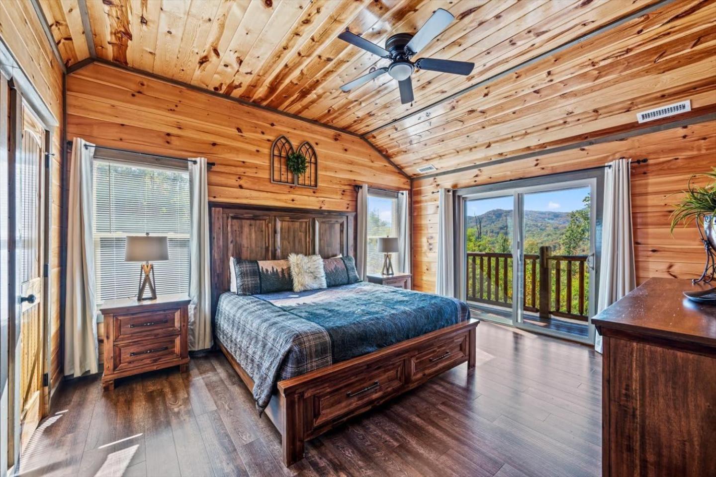 Indoor Pool, Volleyball Beach, Mountain View, Luxury Gatlinburg Buitenkant foto