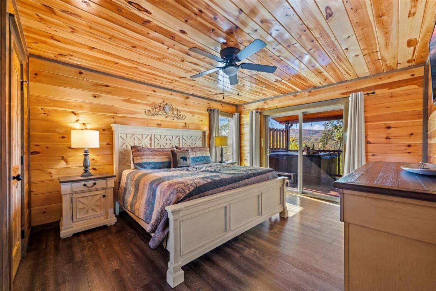 Indoor Pool, Volleyball Beach, Mountain View, Luxury Gatlinburg Buitenkant foto