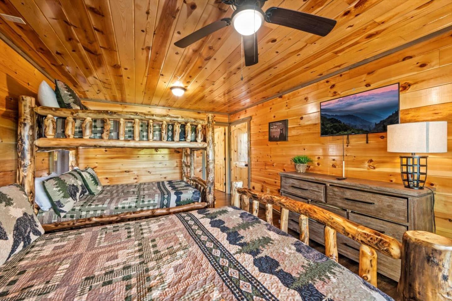 Indoor Pool, Volleyball Beach, Mountain View, Luxury Gatlinburg Buitenkant foto