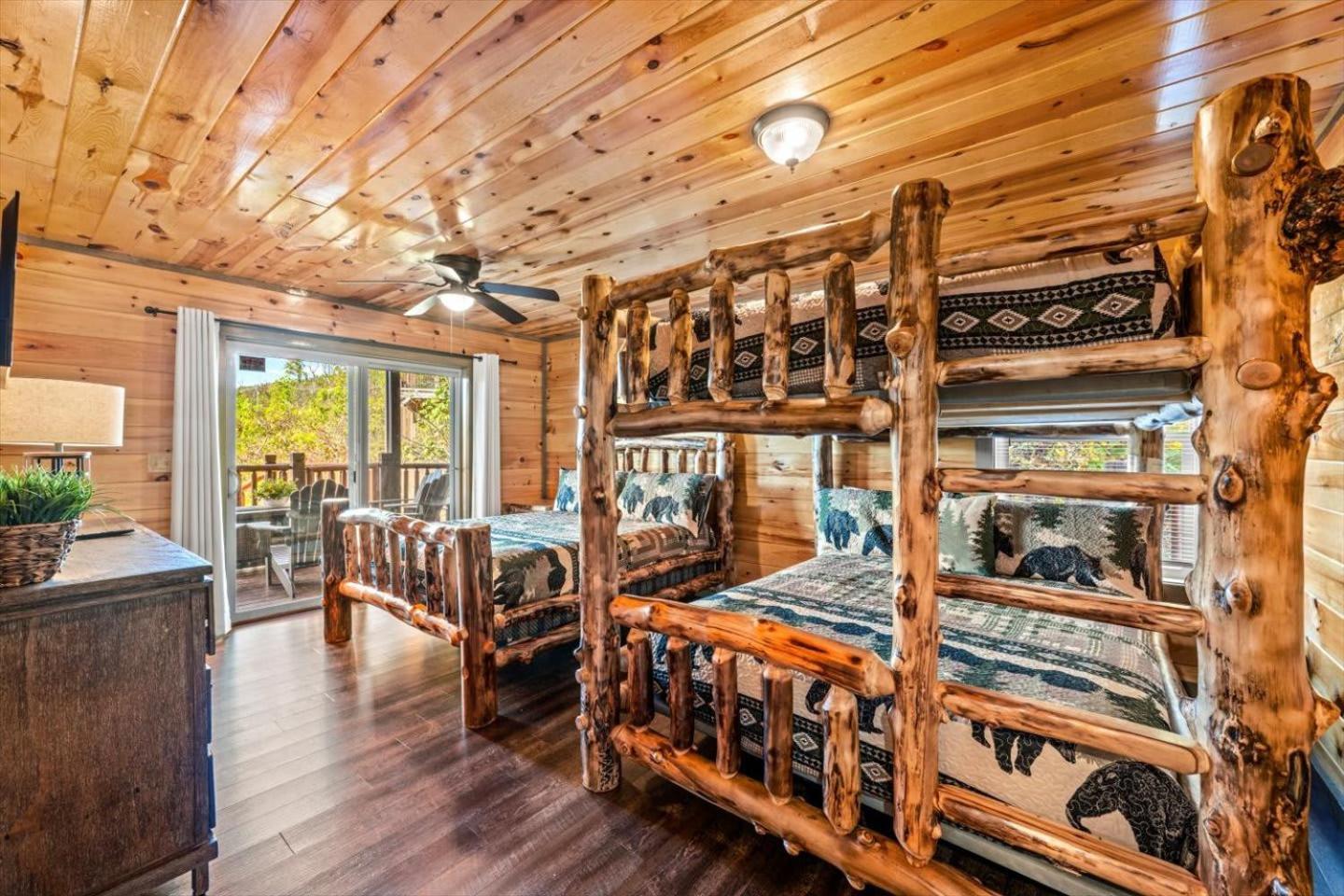 Indoor Pool, Volleyball Beach, Mountain View, Luxury Gatlinburg Buitenkant foto