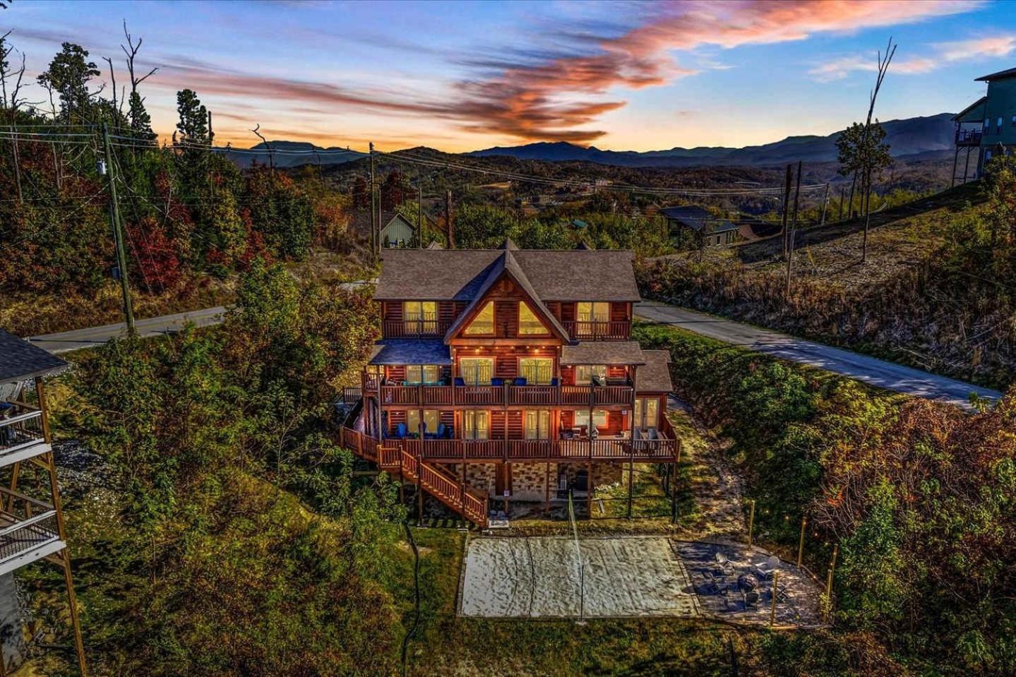 Indoor Pool, Volleyball Beach, Mountain View, Luxury Gatlinburg Buitenkant foto